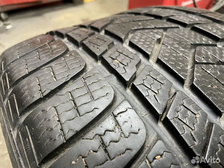 Pirelli Winter Sottozero 3 285/30 R21