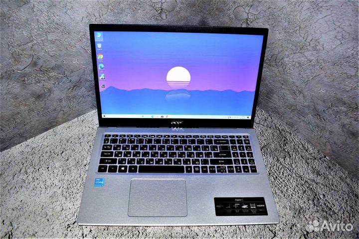 Ноутбук acer на Core i3-1115G4/ ssd 512 gb/ IPS