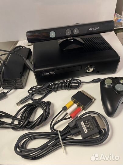 Игровая приставка Xbox 360