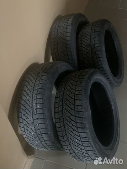 Continental ContiVikingContact 5 205/50 R17