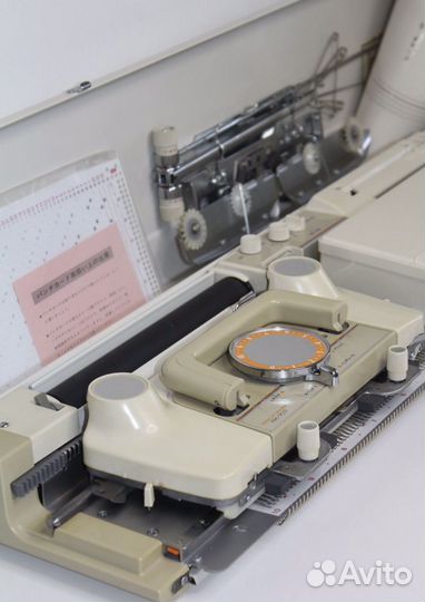 Вязальная машина Riccar RK707 (silver reed sk 280)