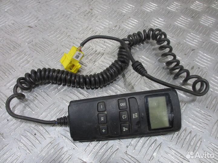 Пульт управления автономным отопителем Scania 1758