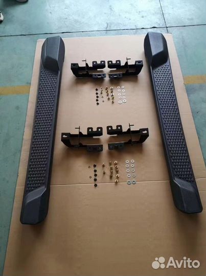 Пороги пластик mopar Jeep Wrangler JL