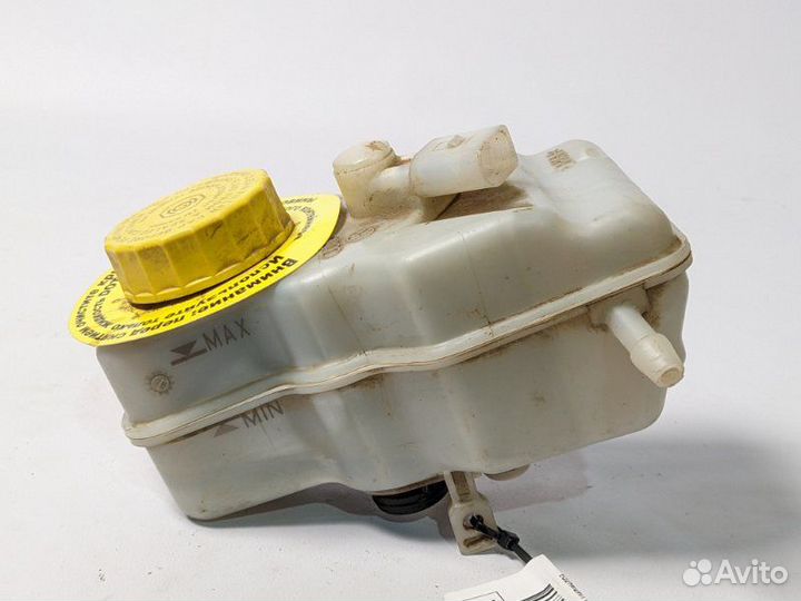 Бачок главного тормозного цилиндра Vw Polo седан