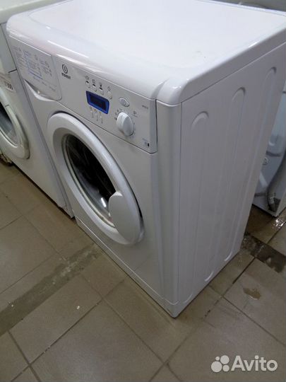 Стиральная машина Indesit