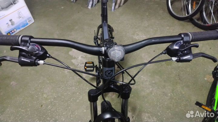 Велосипед 29 Stinger Graphite Std shimano кассета