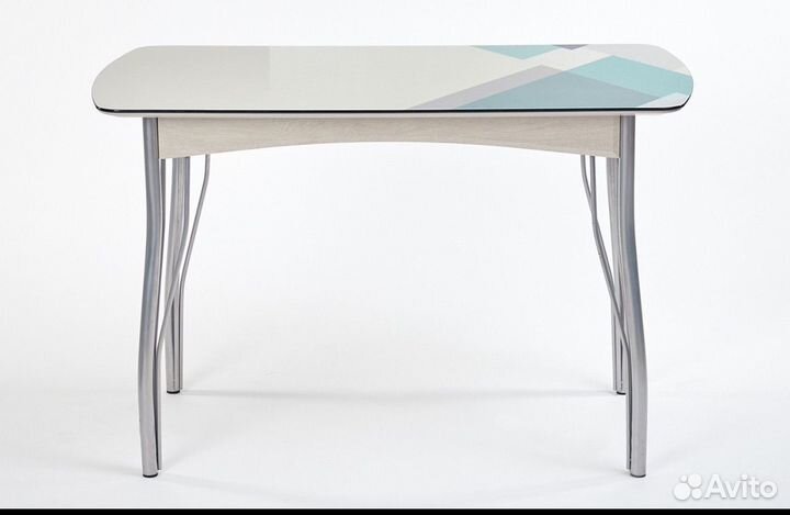 Кухонный стол