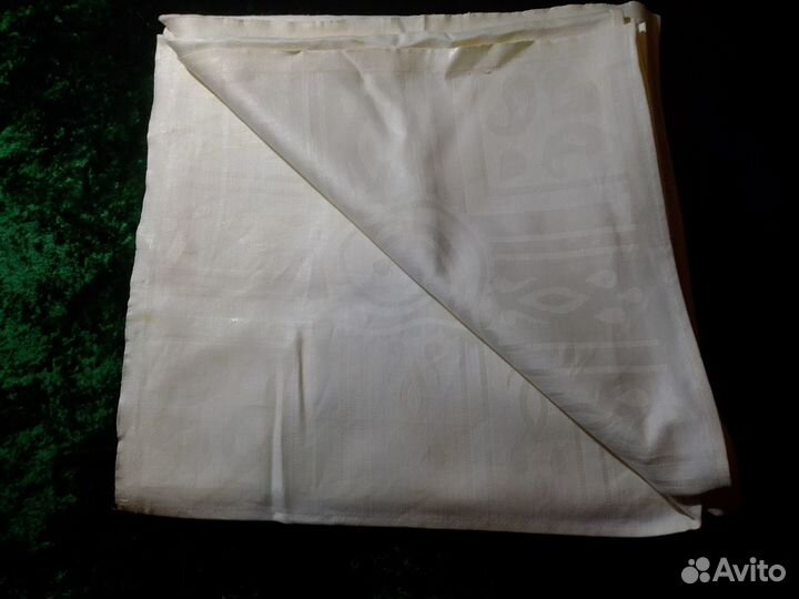 Скатерть льняная с выделкой