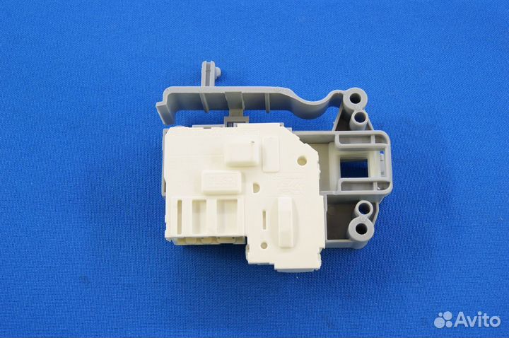 Блокировка люка Indesit Ariston