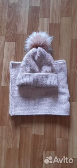 Комплект шапка и снуд