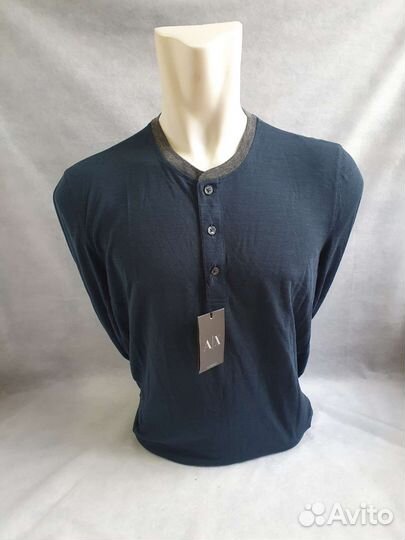 Тонкий мужской свитер Armani Exchange