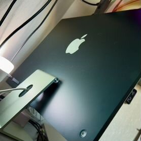 Apple iMac 24" M1 / 16GB / 2TB