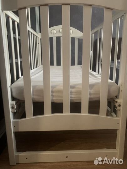 Детская кровать деревянная лель с маятником