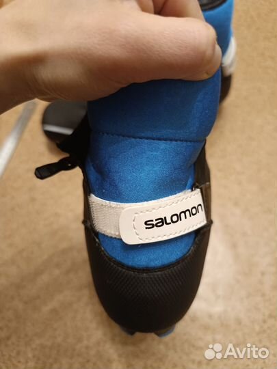 Лыжные ботинки salomon новые