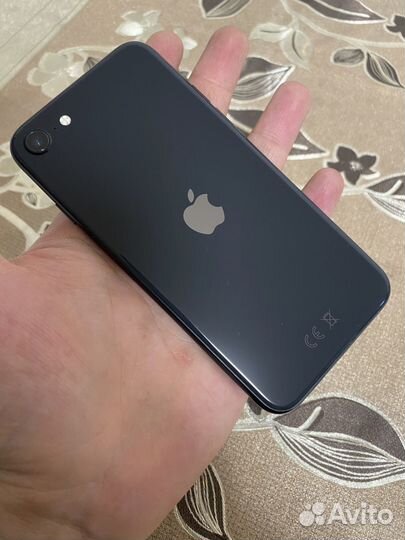 iPhone SE (2020), 64 ГБ