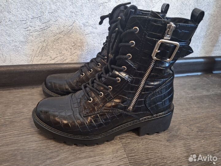 Ботинки демисезонные