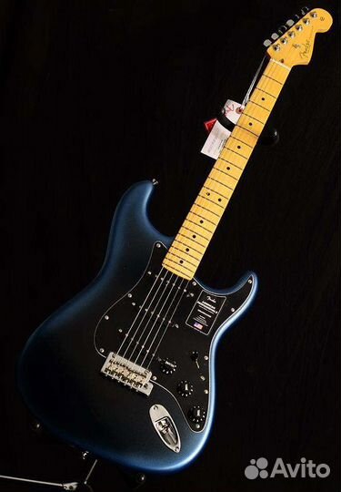Fender American Pro II Stratocaster Dark Night