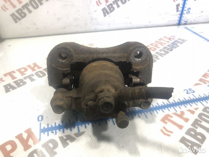 Лексус RX Суппорт задний правый Прав