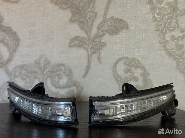 Повторители зеркала на Ford Fusion