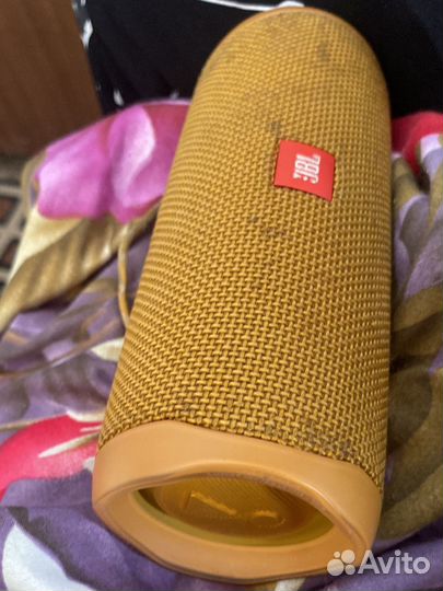Продам колонку JBL Flip 5