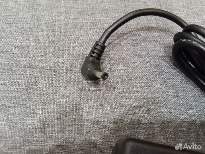 Блок питания для ноутбука Haier U1530EM, U1550SM