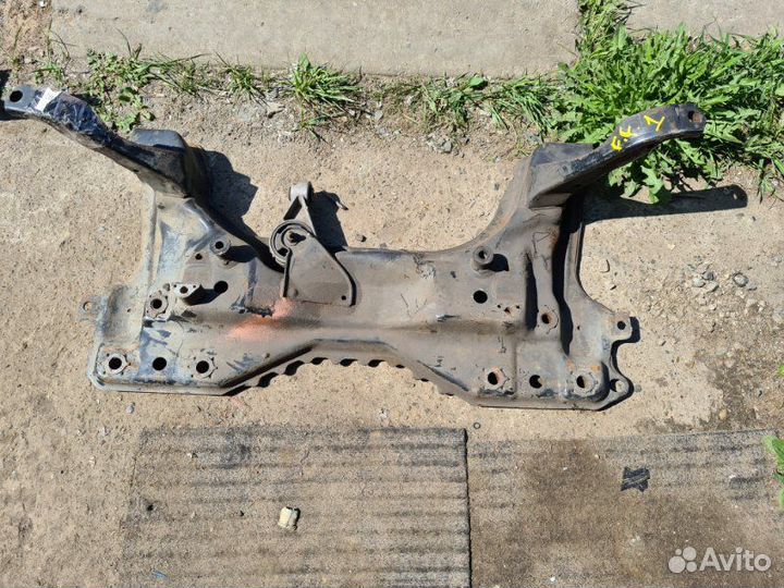 Подрамник передний Ford Focus 1 2001