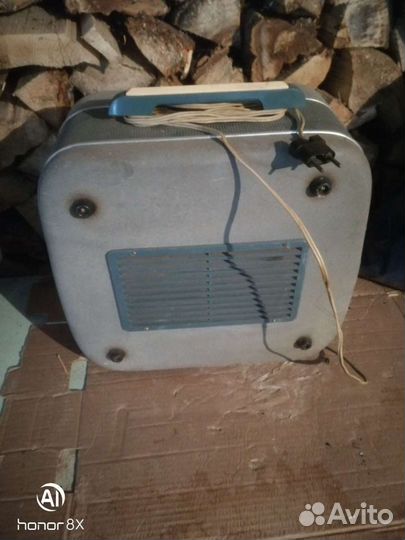 Катушечный магнитофон