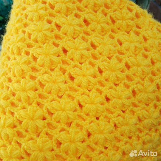 Вязаная шаль крючком Солнечная