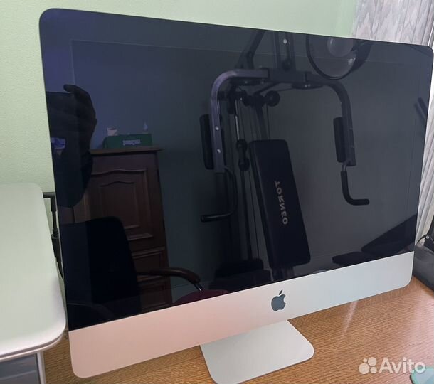 Apple iMac 21.5