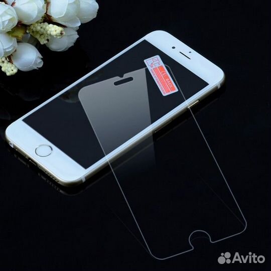 Закалённое стекло на iPhone. Айфон 5, 5S, SE