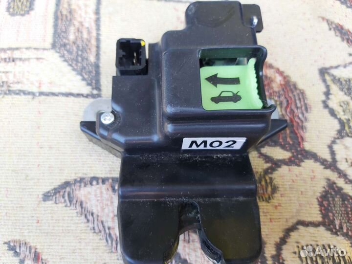 Замок крышки багажника на hyundai elantra V md