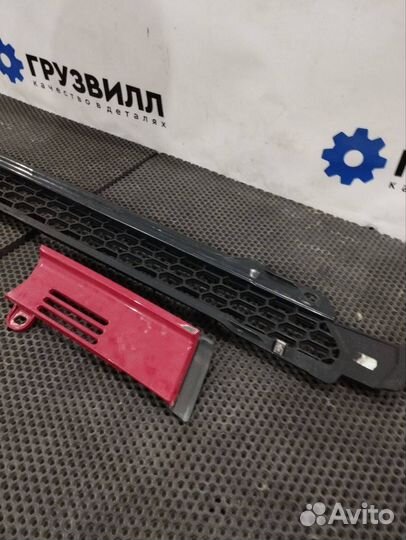 Решетка радиатора Scania 6-series 2307679