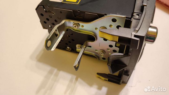 Магнитола toyota auris