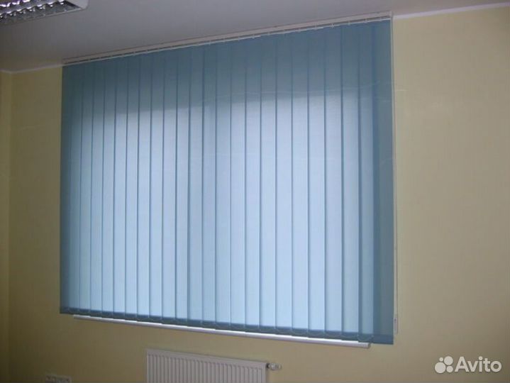 Жалюзи на пластиковые окна