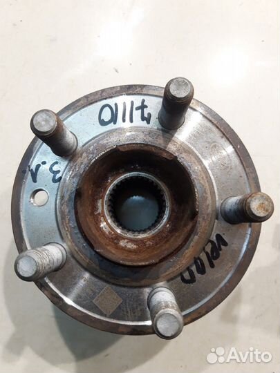 Ступица (задняя, левая)