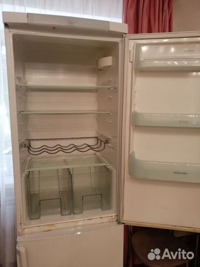 Холодильник бу