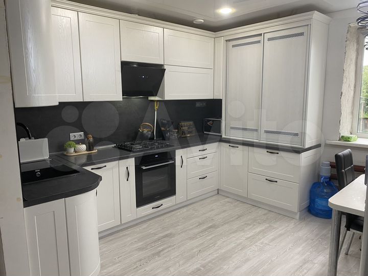 3-к. квартира, 57 м², 2/2 эт.