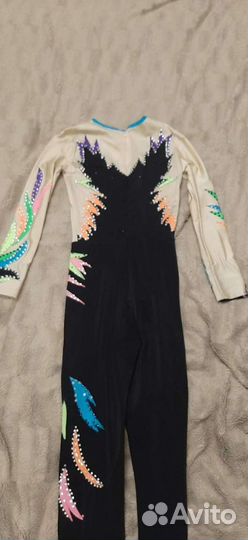 Костюм для фигурного катания