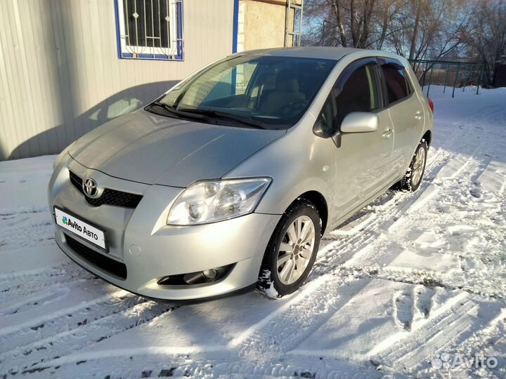 Toyota Auris 1.6 МТ, 2008, 258 000 км