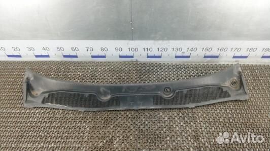 Накладка декоративная (жабо, дождевик) renault meg