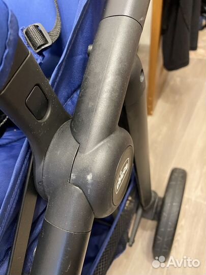 Коляска прогулочная Chiko Multiride