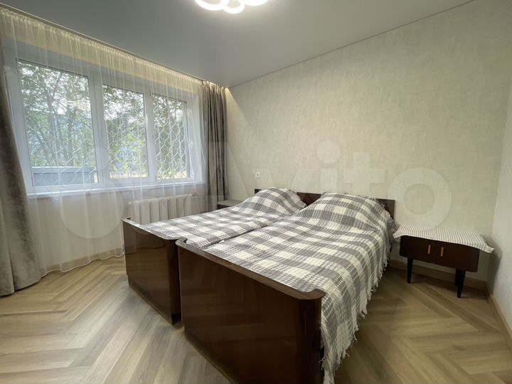 2-к. квартира, 53 м², 1/5 эт.