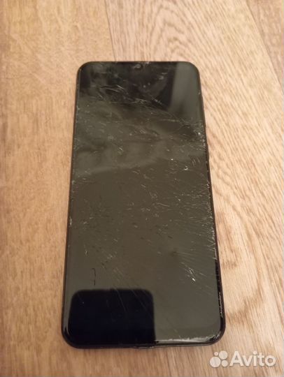 Samsung Galaxy A50, 4/64 ГБ