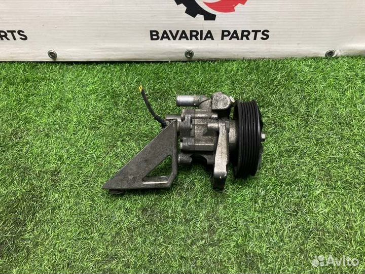 Насос гидроусилителя руля Bmw 5 E60 2.5 N52 2007