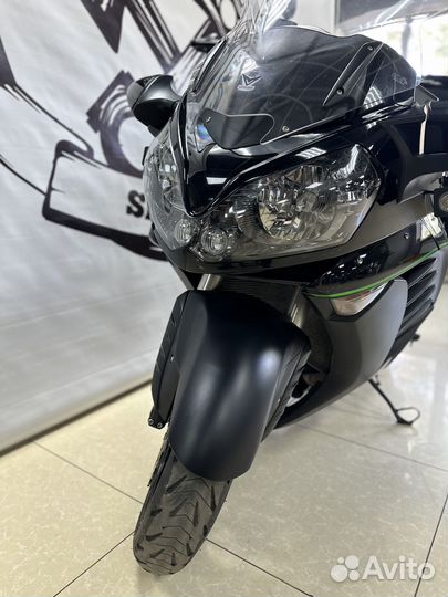 Kawasaki GTR 1400 Concours 14