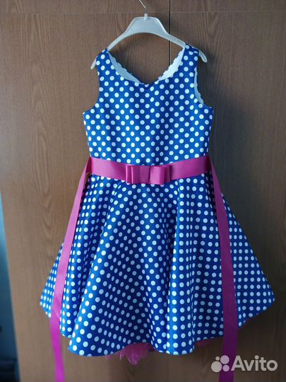 Платье на девочку