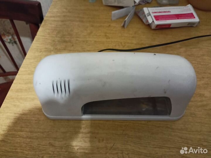 Лампа для ногтей