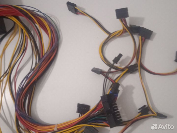 Блoк питaния 700w xilence