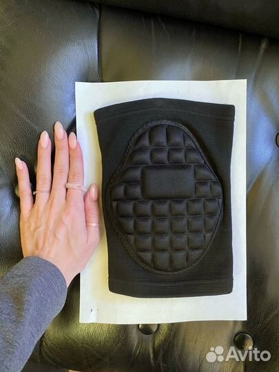 Наколенники усиленные L