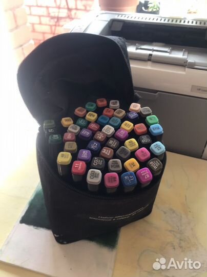 Маркеры для скетчинга, глина для лепки